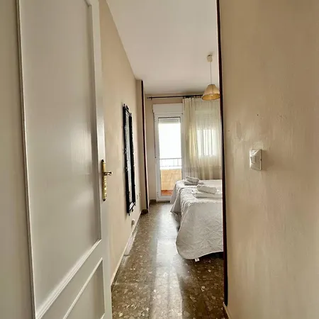 La Victoria Playa Y Ascensor Grupo Ac Gestion Cádiz