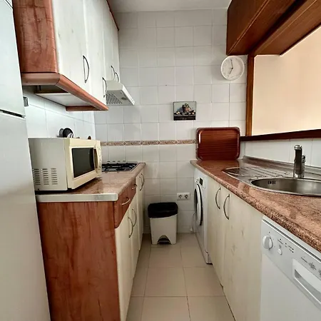 La Victoria Playa Y Ascensor Grupo Ac Gestion * Cadice